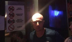 日式冷吐槽：算命的说我长大以后会照亮他人...