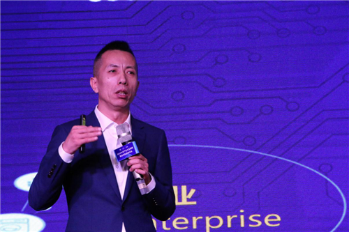 “2018牛仔产业与互联网融合创新高峰论坛暨海尔COSMOPlat服装互联工厂启动仪式”成功举办