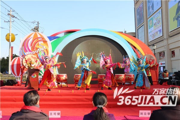 合肥百大集团首家奥莱店开业