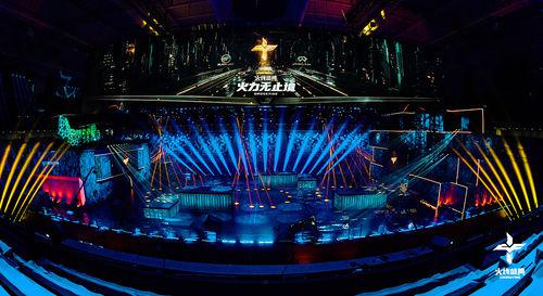 最会玩跨界合作的游戏品牌，见证CF十年IP背后的营销想象力