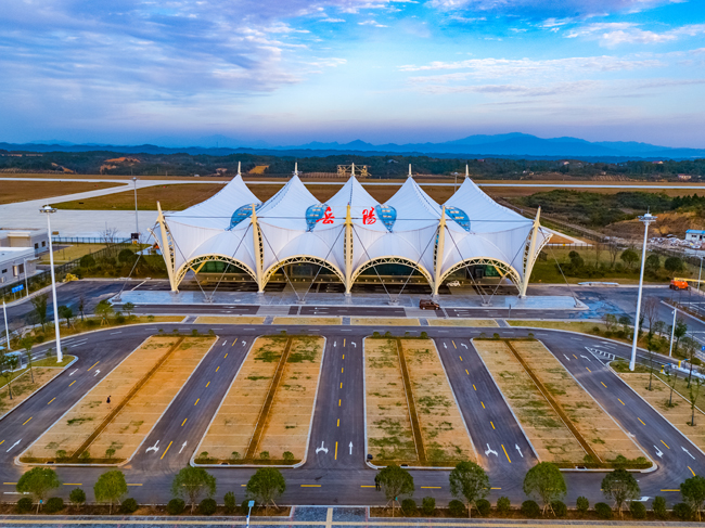 湖南岳阳市2018年经济社会发展十件大事发布