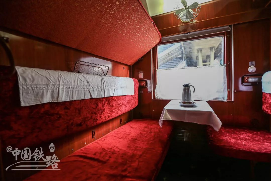 北京站开出的国际列车，你坐过哪一趟？