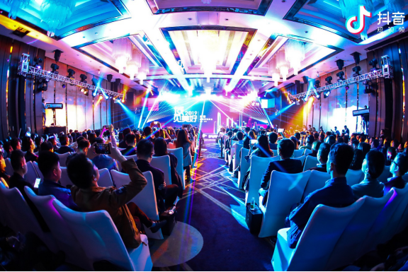 抖音区域互动营销爆款法则解密