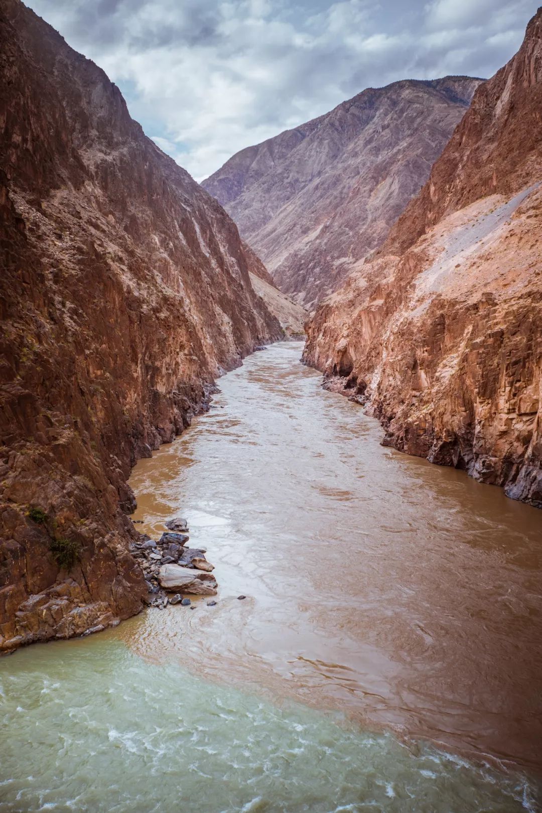 通往西藏之路，有多难？
