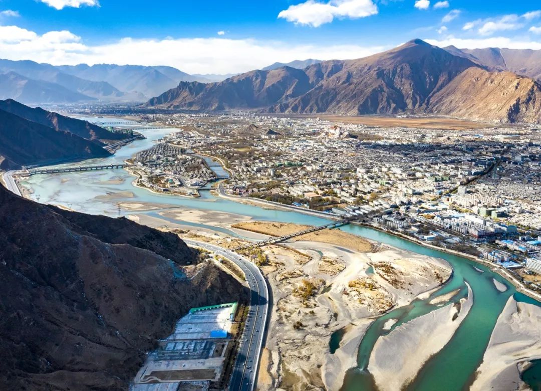 通往西藏之路，有多难？