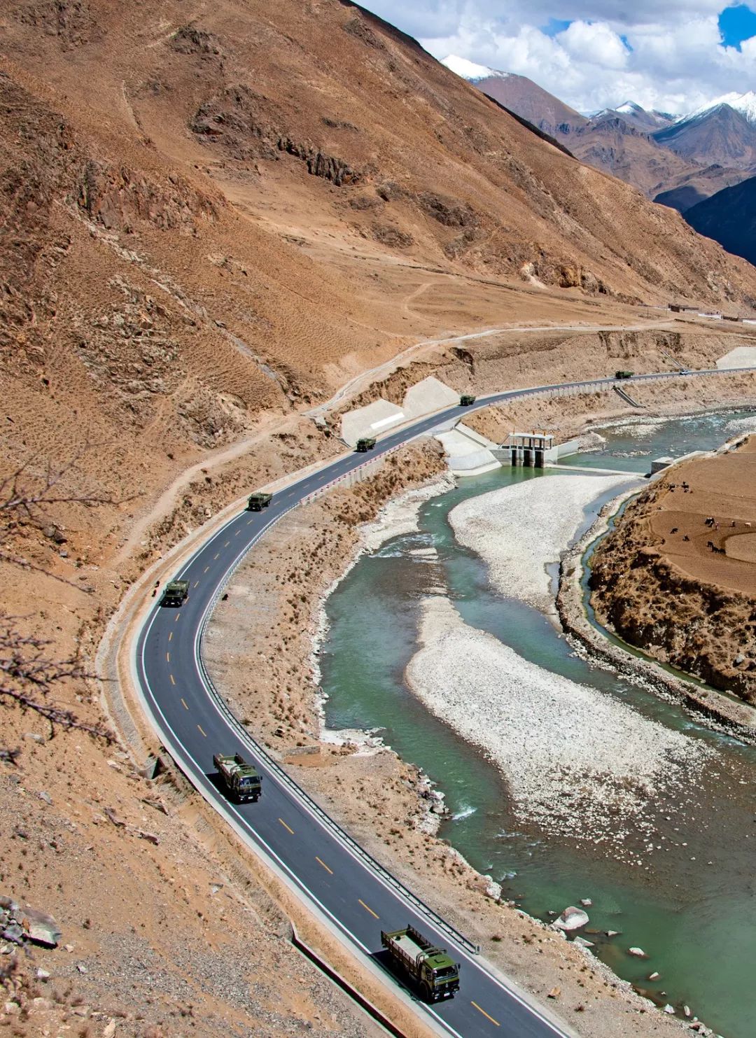 通往西藏之路，有多难？