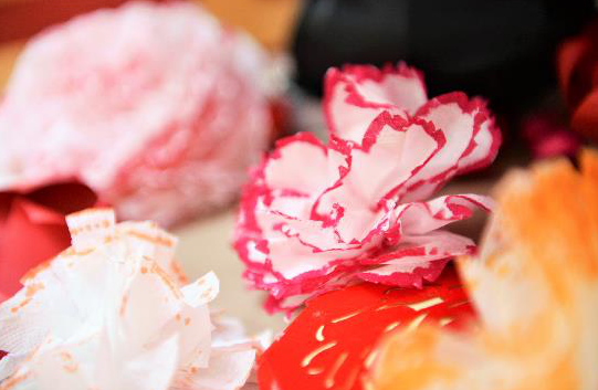 同样是新春营销,纸巾品牌维达秀出新意