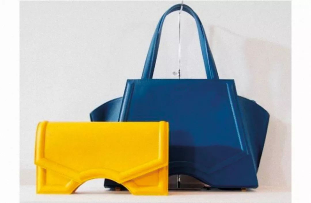 从不缺席的时髦“周边”