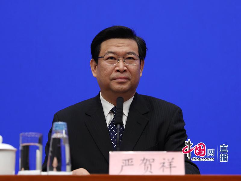 新闻办就2019年春运形势和工作安排举行新闻发布会