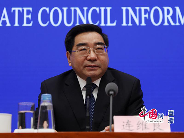 发改委:春运预计发送旅客29.9亿人次 铁路试点候补购票