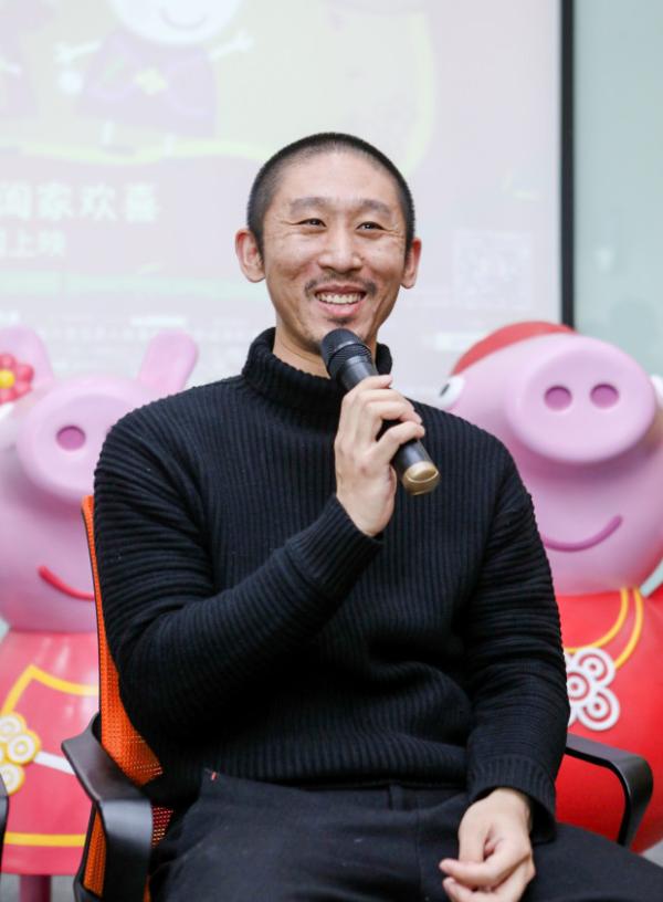 《啥是佩奇》刷屏,是温情幽默的营销还是对城乡鸿沟的消费