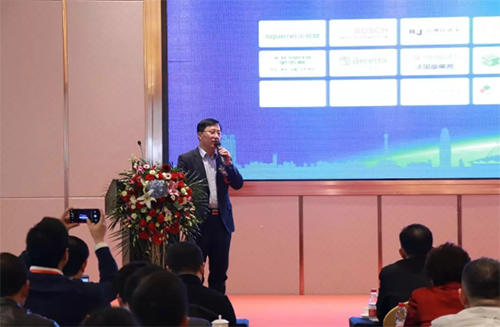 中国建筑金属结构协会舒适家居分会、辐射供暖供冷委员会秘书长刘浩