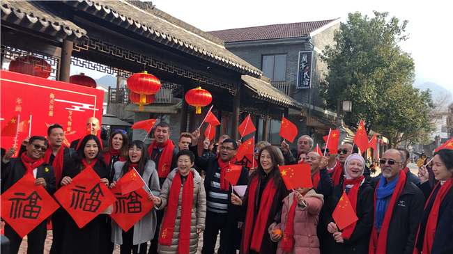 【新春走基层】让世界爱上中国 国际友人来浙过“侨乡中国年”