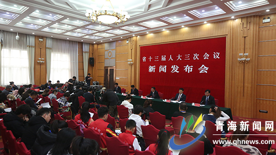 教育、就业、医疗、扶贫你所关心的都在这里省十三届人大三次会议举行第二场