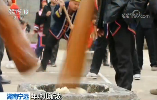 年味儿渐浓:腊月二十八,把面发