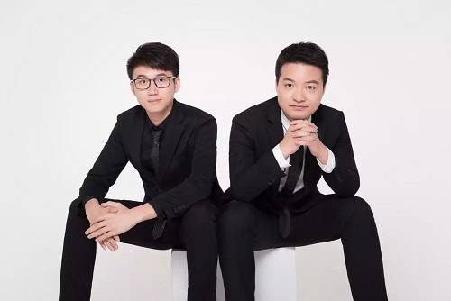 “探迹”两位创始人（左：CTO陈开冉，右：CEO黎展）分别入选2017、2018福布斯中国30位30岁以下精英榜。
