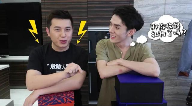 “危机先生”李佳琦：为何他每次帮助理道歉，不被骂反倒圈粉？